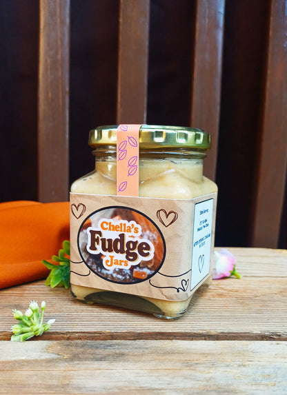 260ml Strawberry Cheesecake Toffee Fudge Jar