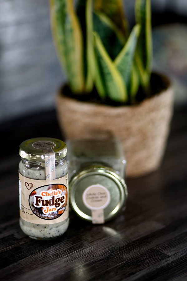 125ml White Chocolate Cookies and Cream Fudge Jar