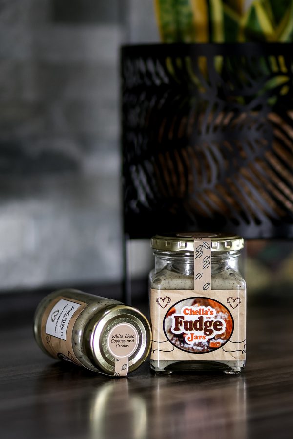 260ml White Chocolate Cookies and Cream Fudge Jar